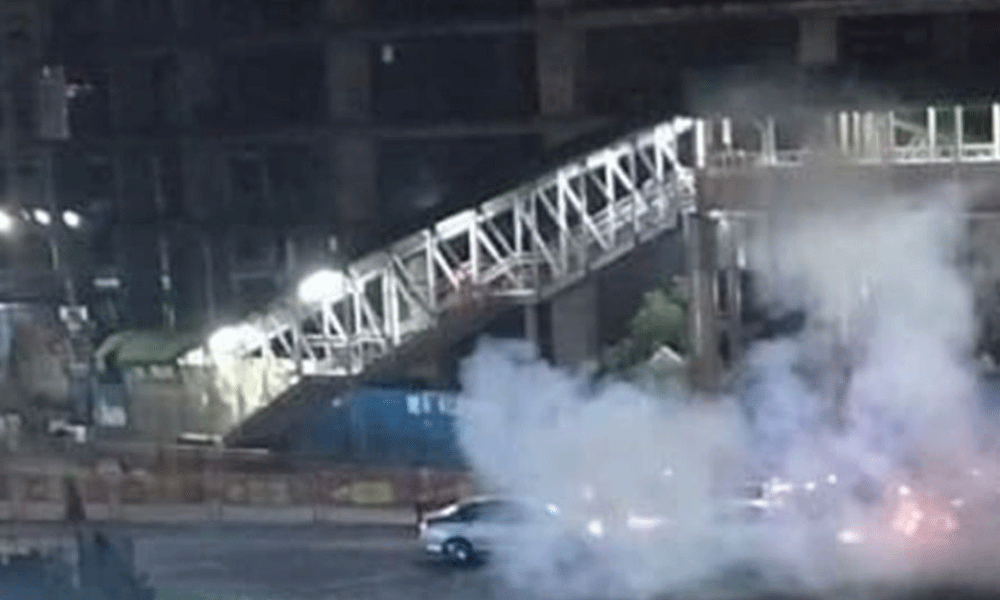 রায় ঘোষণার আগের রাতে রাজধানীতে একের পর এক ককটেল বিস্ফোরণ